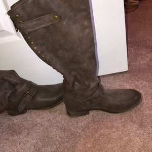 Steve Madden boots